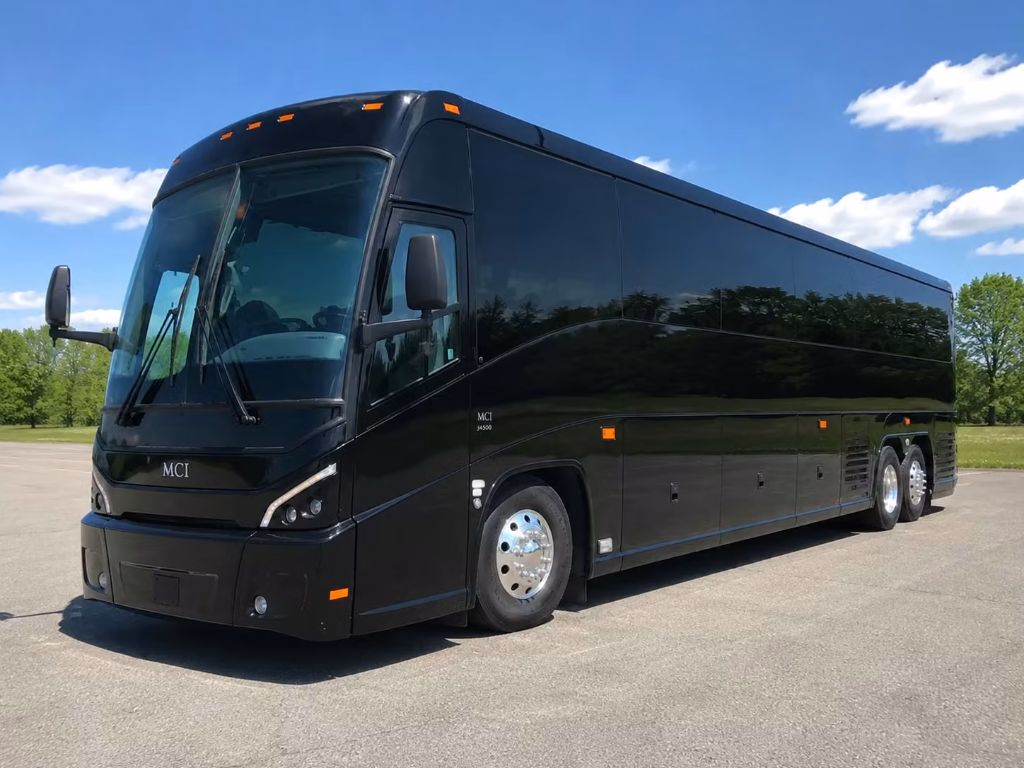 charter bus rentals for plymouth corporate events and employee shuttles
