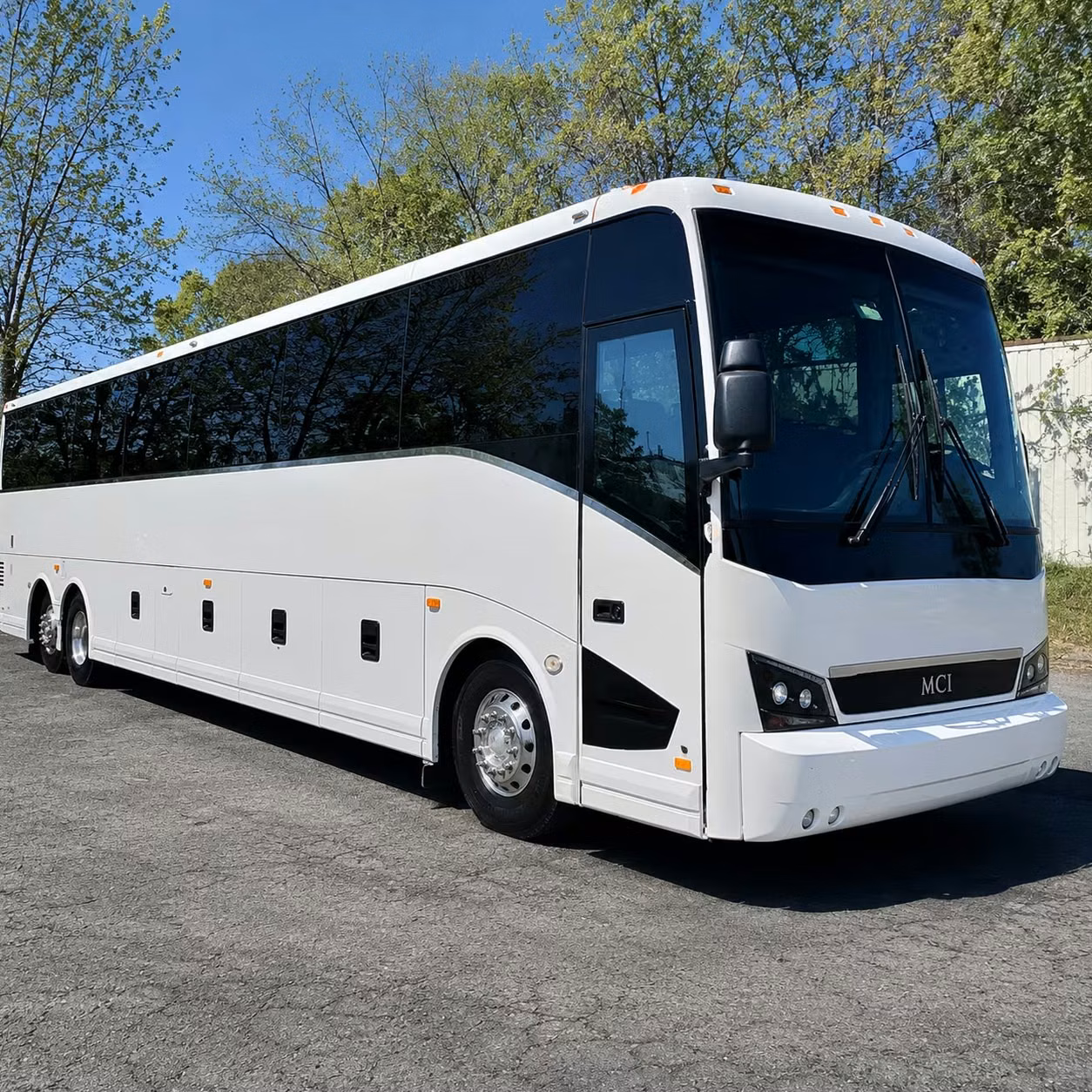 charter buses for large plymouth weddings with guests traveling between multiple venues