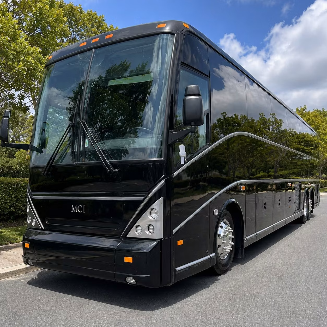 plymouth corporate employee shuttle services that keep your team moving